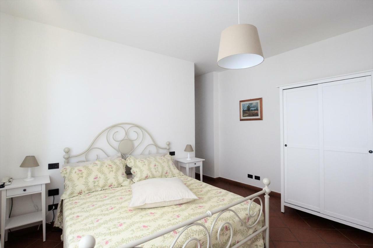 Appartement La Casa Di Chloe à Poggibonsi Extérieur photo