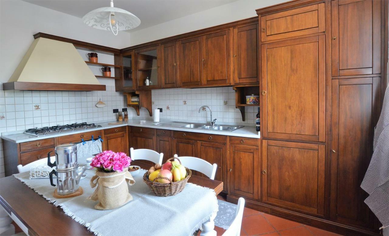 Appartement La Casa Di Chloe à Poggibonsi Extérieur photo